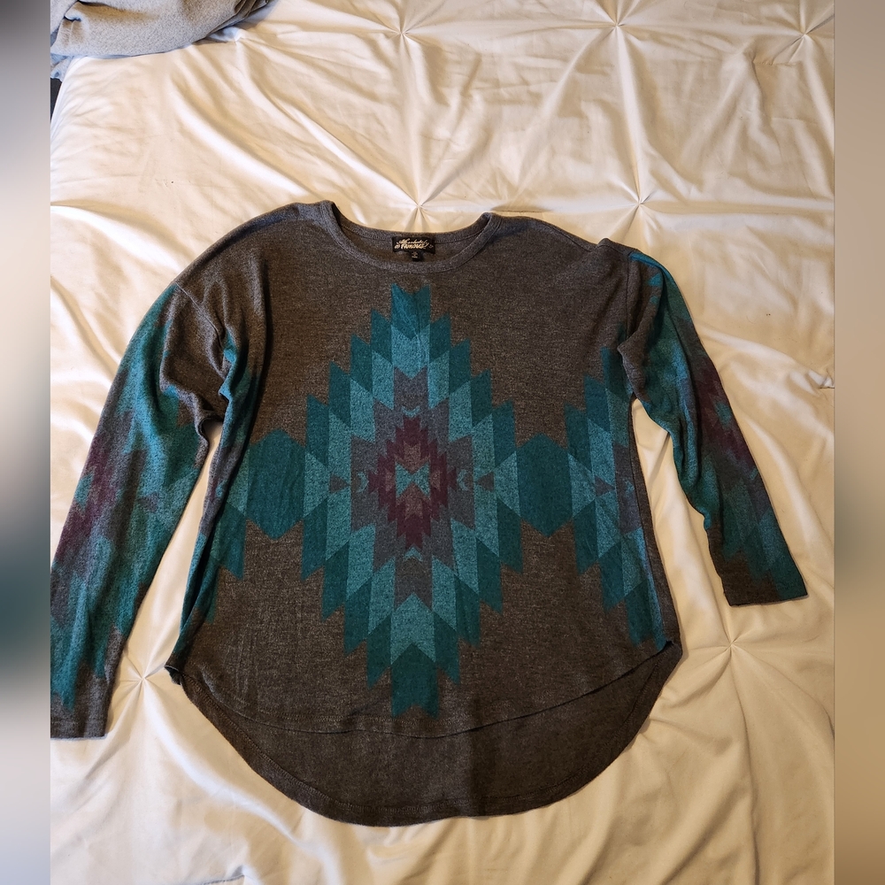 Chic Gray Geometric with Teal and Maroon Design